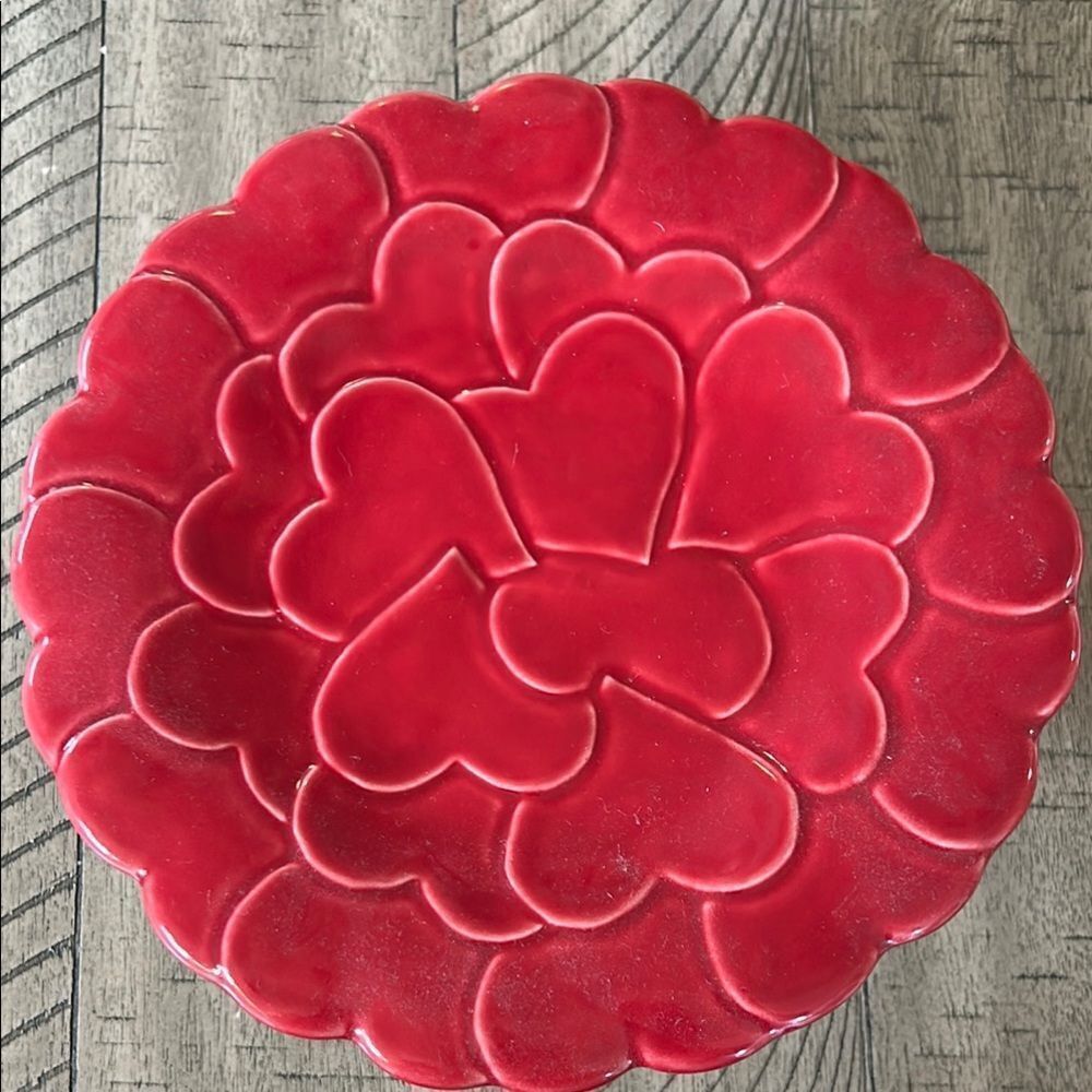Sur la Table Heart ❤️ Motif Red Decorative 8” Cake 🍰 plate ❤️
